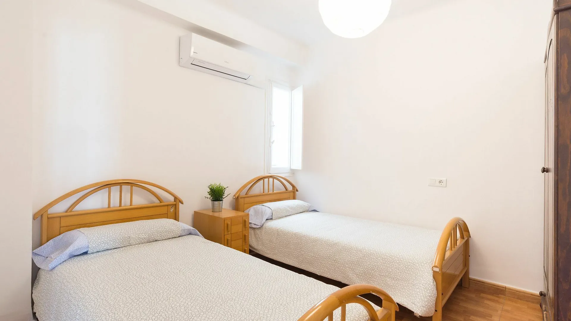 Apartamento Tres Soles 马拉加 公寓